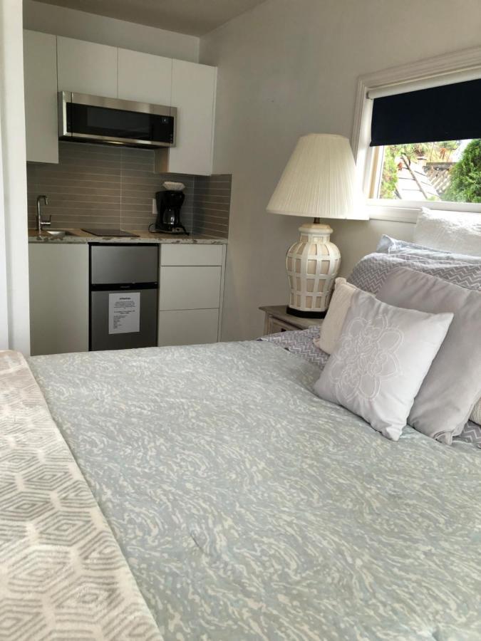 Qualicum Breeze Beach Resort Bowser Extérieur photo