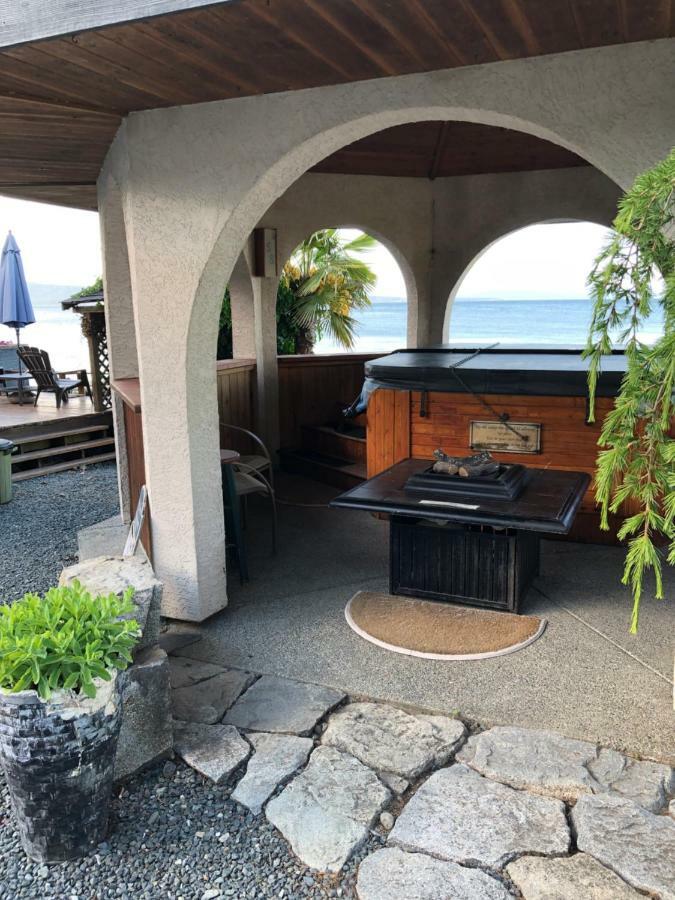 Qualicum Breeze Beach Resort Bowser Extérieur photo